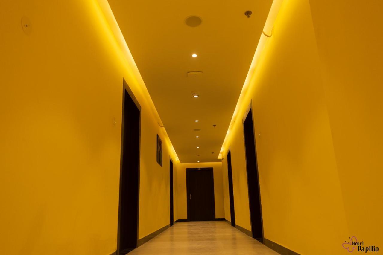 Hotel Papilio Māldah المظهر الخارجي الصورة