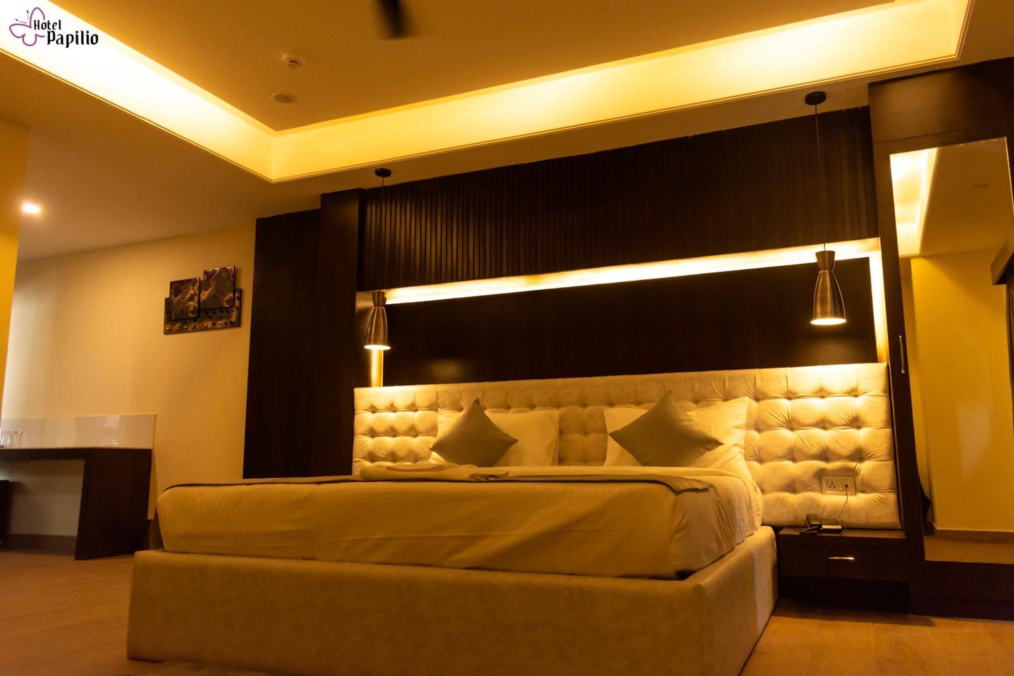Hotel Papilio Māldah المظهر الخارجي الصورة