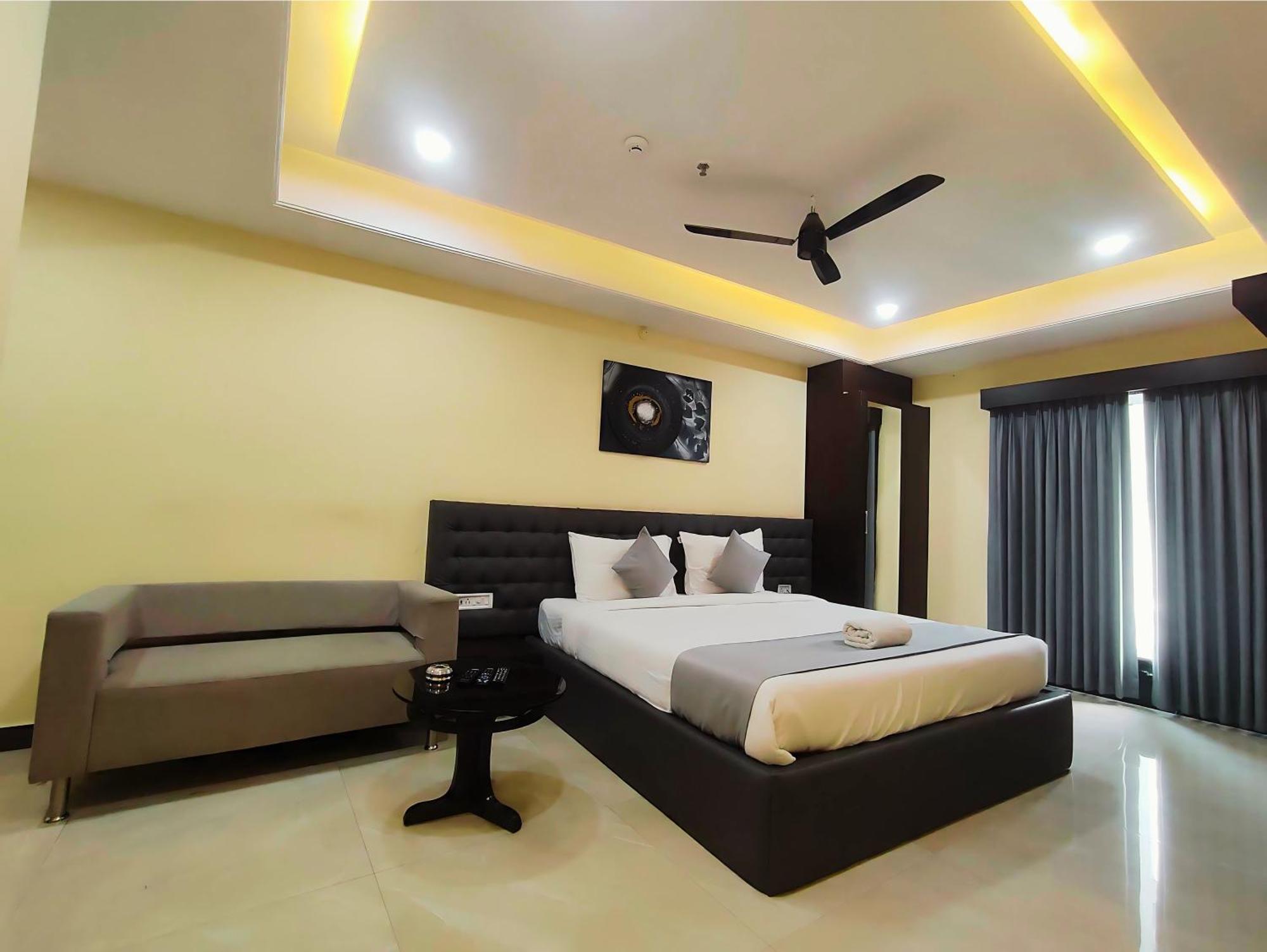 Hotel Papilio Māldah المظهر الخارجي الصورة