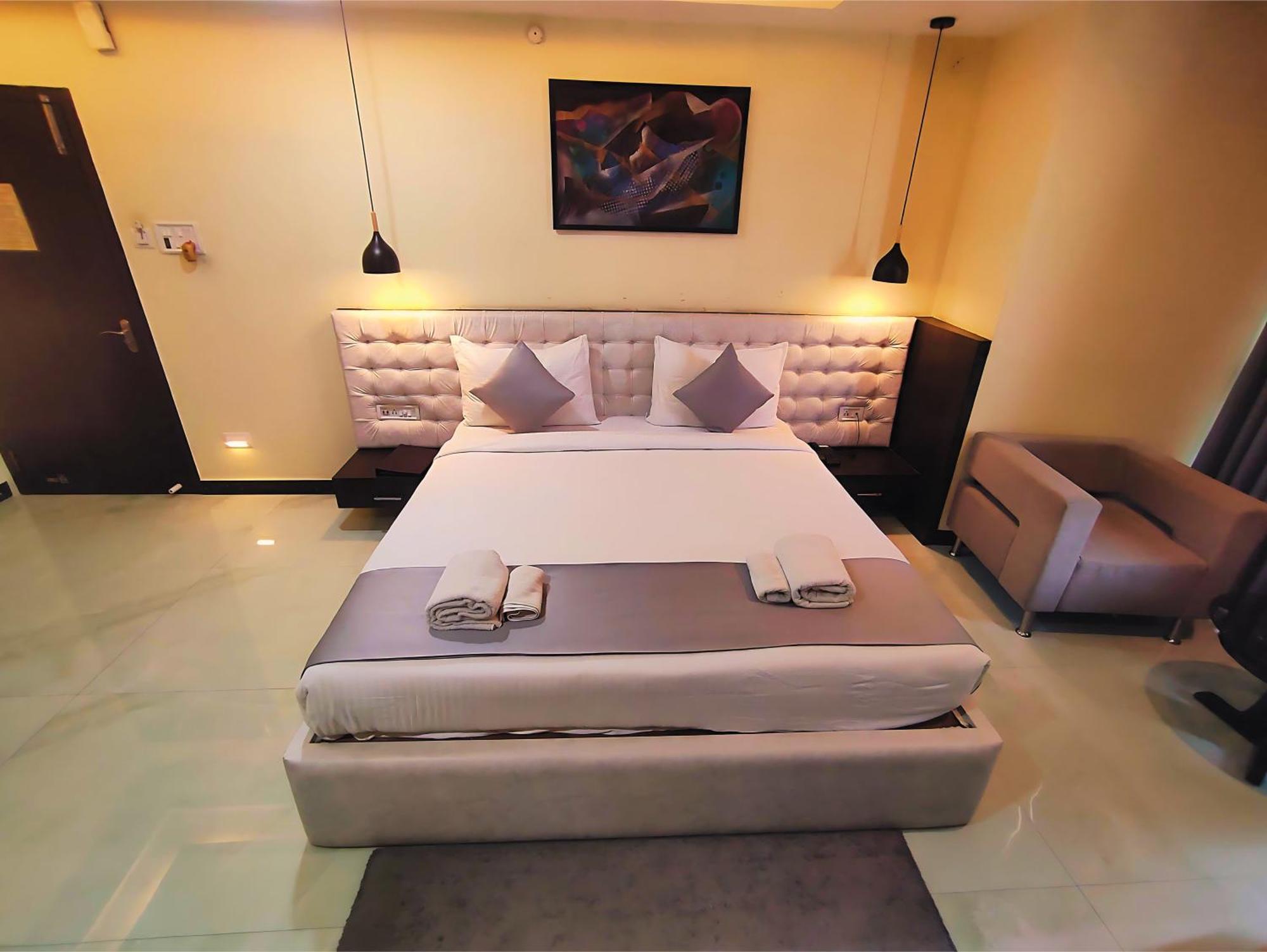 Hotel Papilio Māldah المظهر الخارجي الصورة