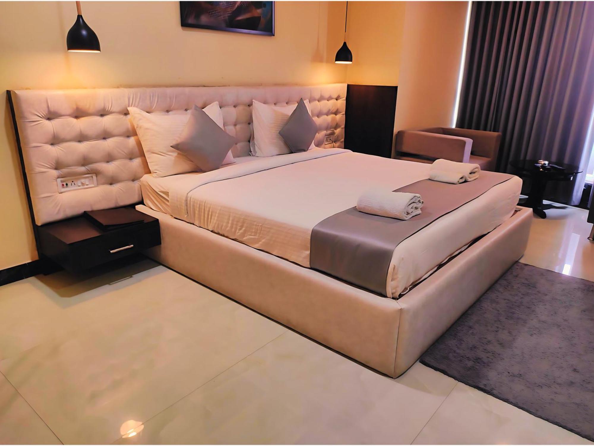 Hotel Papilio Māldah المظهر الخارجي الصورة
